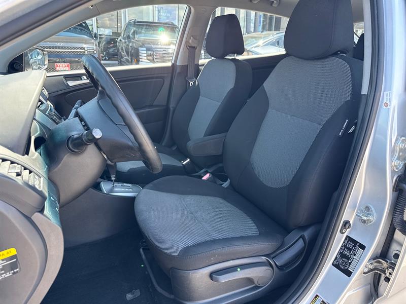 hyundai Accent 2012 - 11