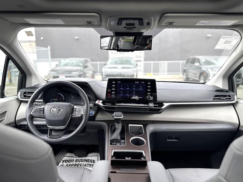 toyota Sienna 2022 - 14