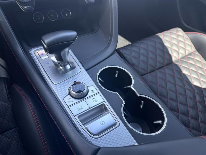 genesis G70 2022 - 24