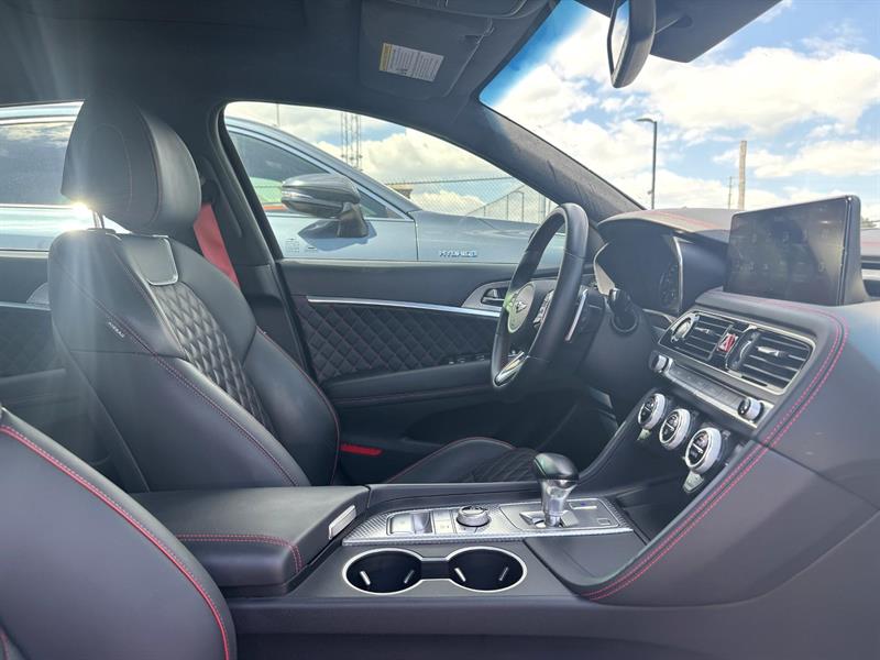 genesis G70 2022 - 26