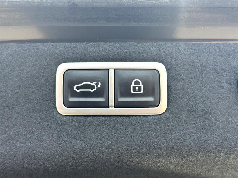 genesis G70 2022 - 35