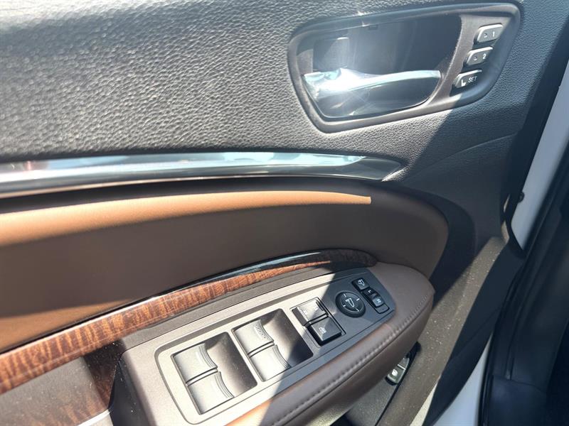 acura MDX 2017 - 25