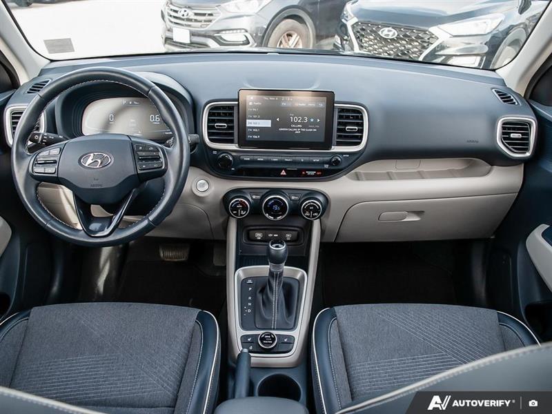 hyundai Venue 2023 - 24