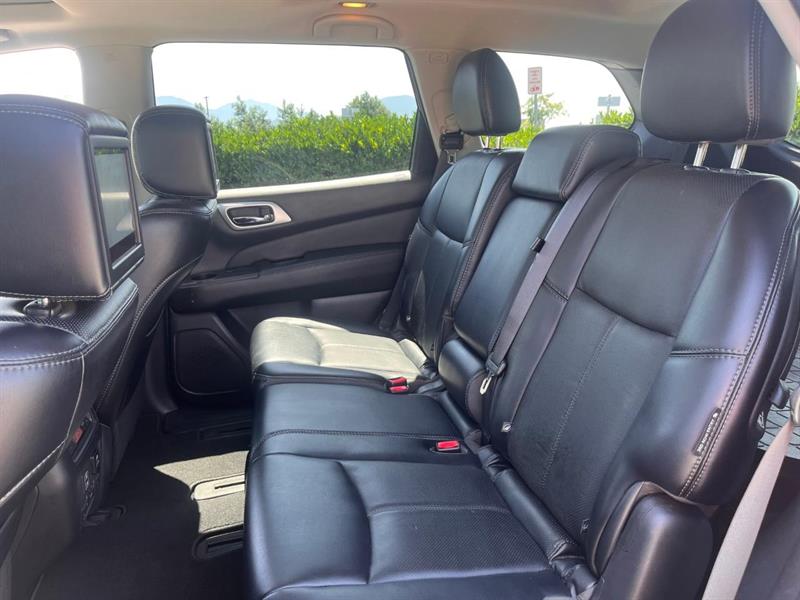 nissan Pathfinder 2018 - 11