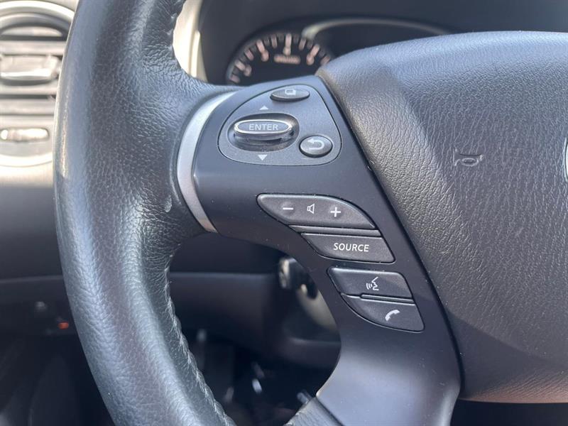 nissan Pathfinder 2018 - 23