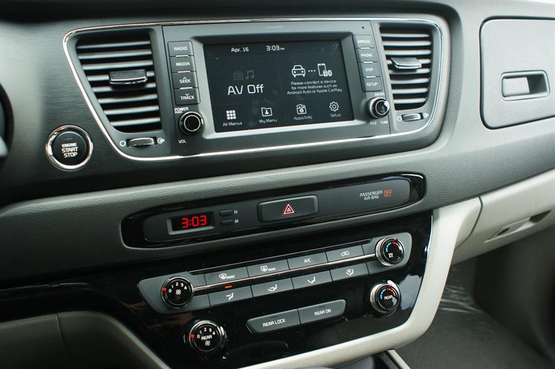 kia Sedona LX 2018 - 12