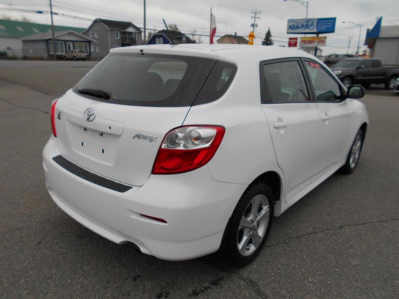 Toyota matrix 2014