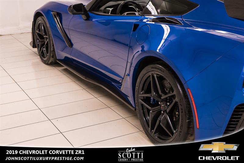 2019 Chevrolet Corvette Zr1 3zr V8 Supercharged Courtesy