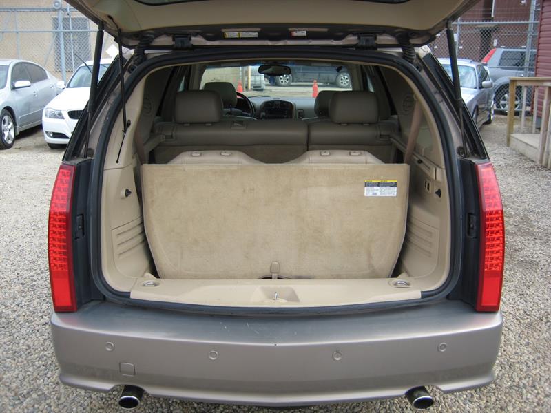 2006 Cadillac Srx Awd V6 Used For Sale In Edmonton At 780 Cars