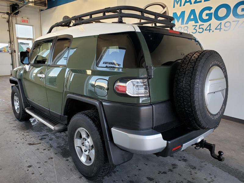 Used Toyota FJ Cruiser 2010 for sale in Sherbrooke, Quebec | 13201878 ...