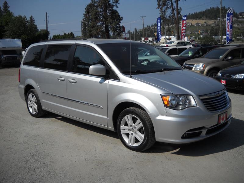 2012 Chrysler Town - Country Touring,"STOW N GO" Used for sale in West