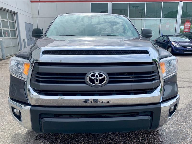 Used Toyota Tundra 4x4 Double Cab 2015 for sale in Mont-Laurier, Quebec ...