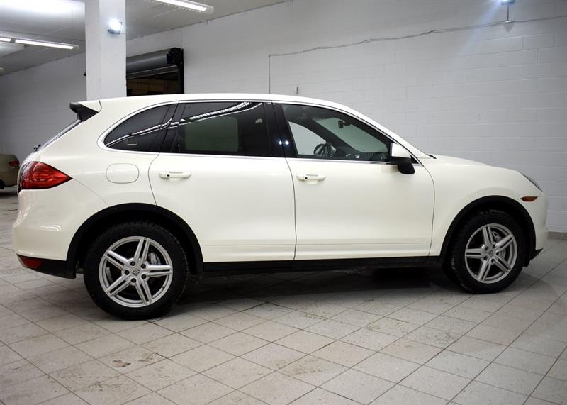 Véhicule Porsche Cayenne 2011 Usagé à vendre à Montreal, Québec