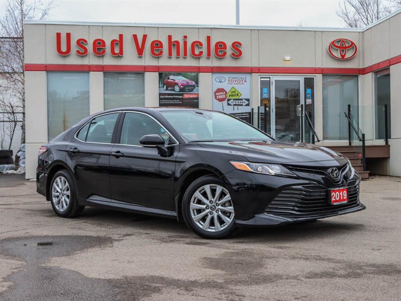 Used Toyota Camry 2019 for sale in Toronto, Ontario | 12849245 | Auto123