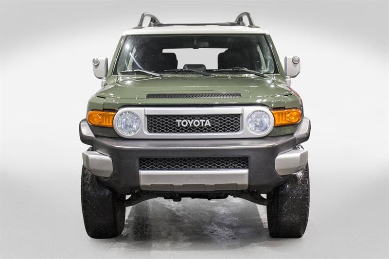 Véhicule Toyota FJ Cruiser 2012 Usagé à vendre à Dorval, Québec