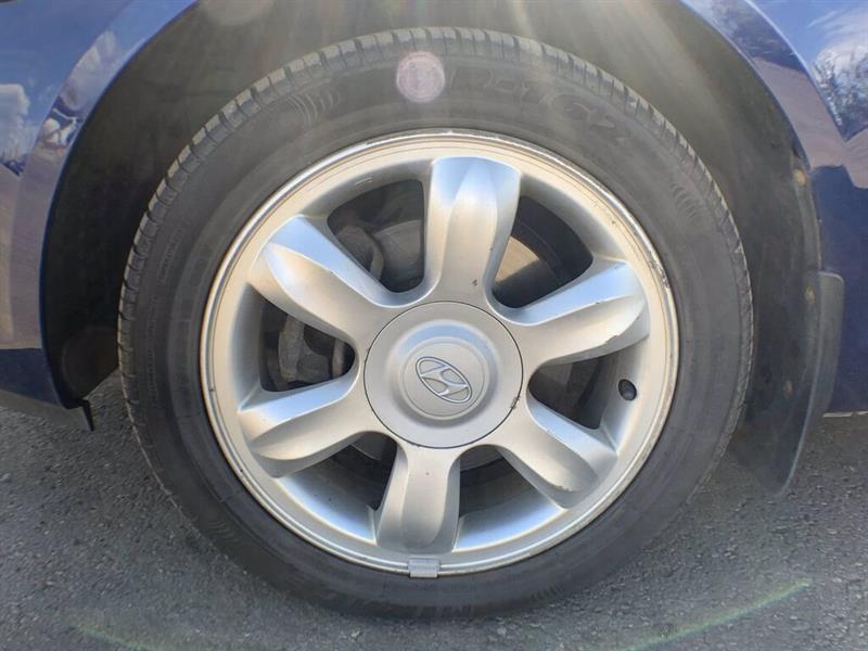 Hyundai Accent C FWD, Cloth, Winter tires! 2007 Occasion à vendre