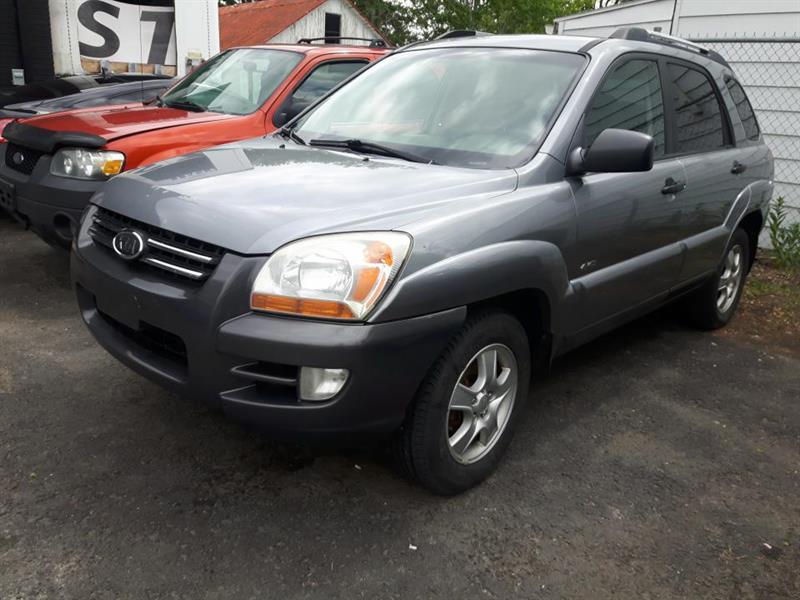 Kia sportage 2006 года