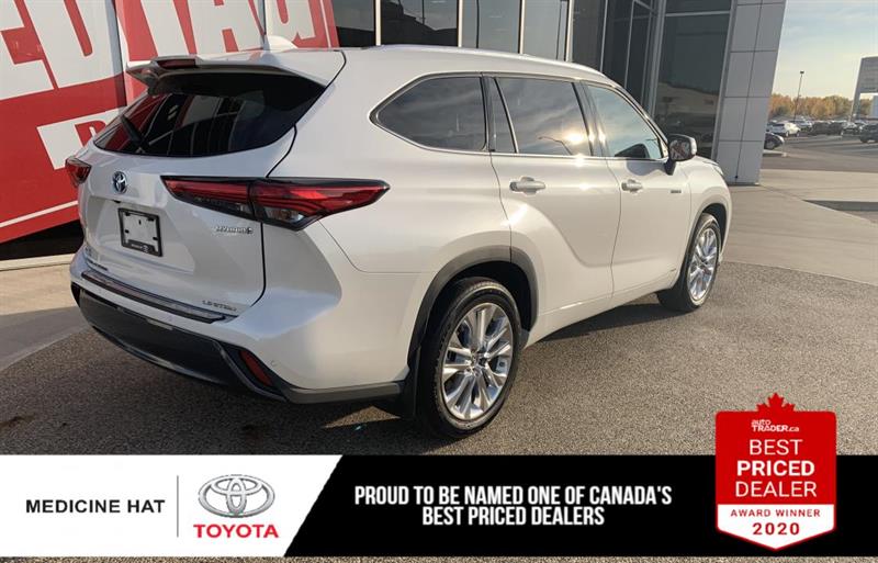 Used Toyota Highlander Hybrid 2020 for sale in Medicine Hat, Alberta ...
