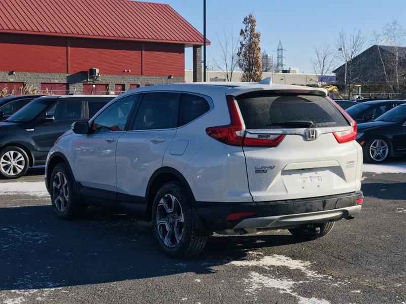 Used Honda CRV 2017 for sale in stbasilelegrand, Quebec 13668794