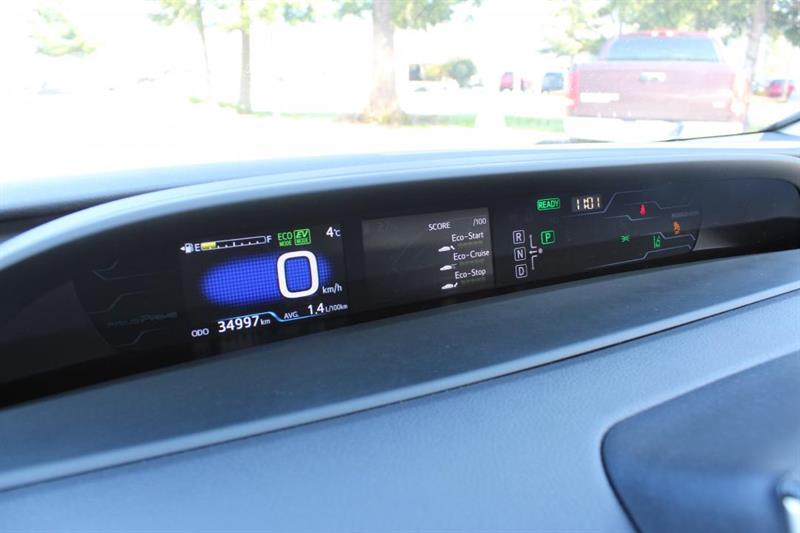 toyota Prius Prime 2018 - 13