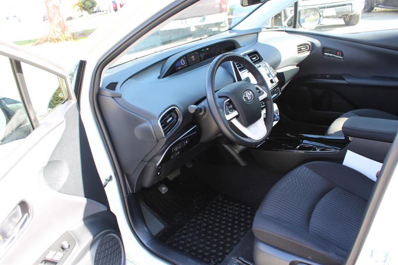 toyota Prius Prime 2018 - 26