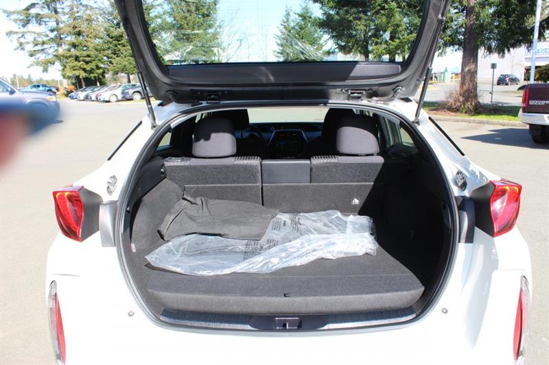 toyota Prius Prime 2018 - 31