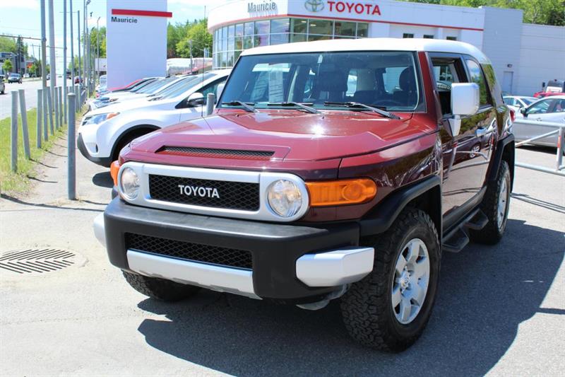 Toyota FJ Cruiser usagé et d'occasion à vendre | Otogo