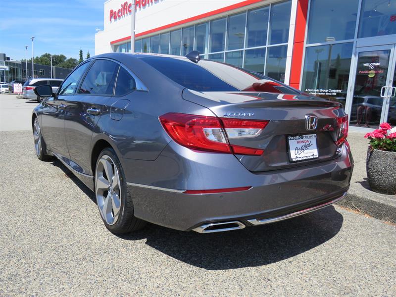 Used Honda Accord 2018 for sale in North Vancouver, BritishColumbia
