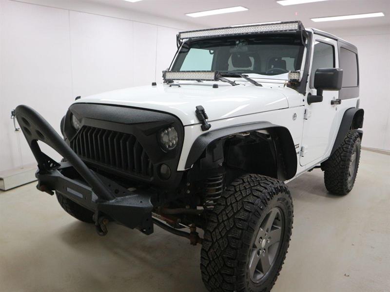 Véhicule Jeep Wrangler 2016 Usagé à vendre à Quebec, Québec 13843635