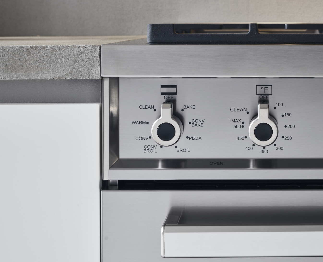 Model: PROF366DFSGIT | Bertazzoni 36" Professional Series range - Electric self clean oven - 6 brass burners