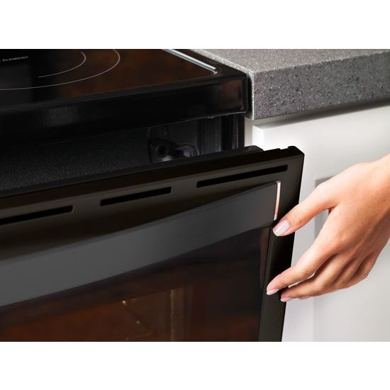 Model: WFE975H0HV | Whirlpool 6.4 cu. ft. Smart Freestanding Electric Range with Frozen Bake™ Technology