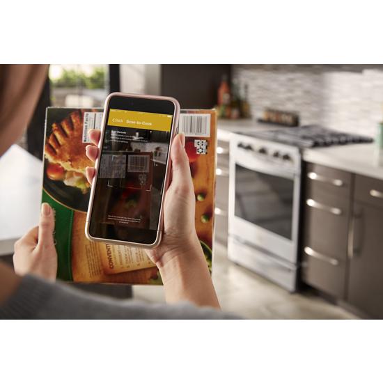 Model: WEG750H0HB | Whirlpool 5.8 cu. ft. Smart Slide-in Gas Range with EZ-2-Lift™ Hinged Cast-Iron Grates