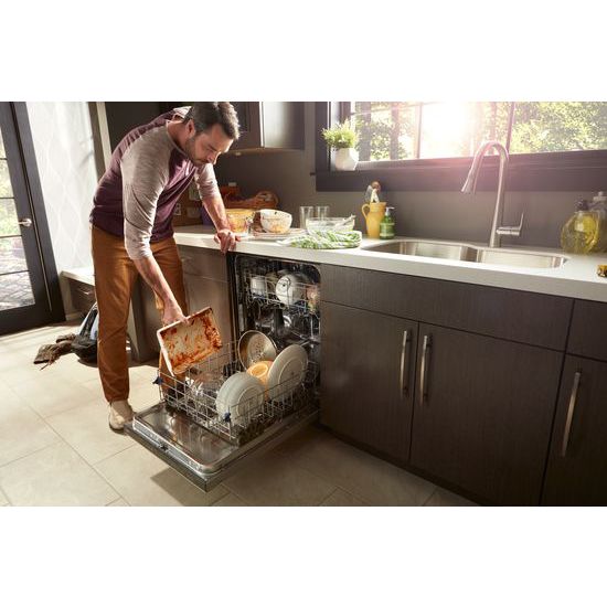 Stainless Steel Tub Dishwasher with TotalCoverage Spray Arm