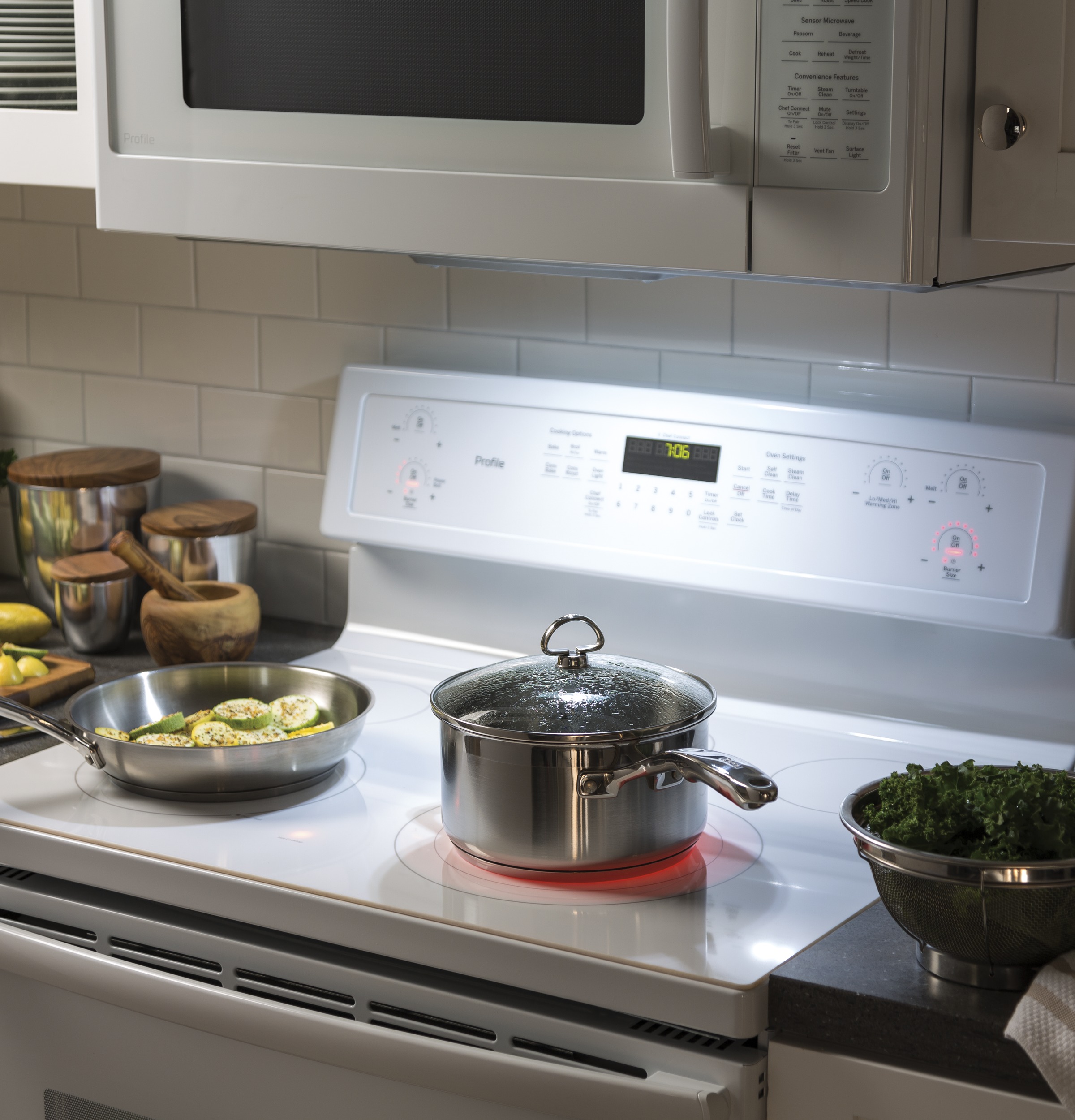 Model: PVM9179DKWW | Profile GE Profile™ 1.7 Cu. Ft. Convection Over-the-Range Microwave Oven
