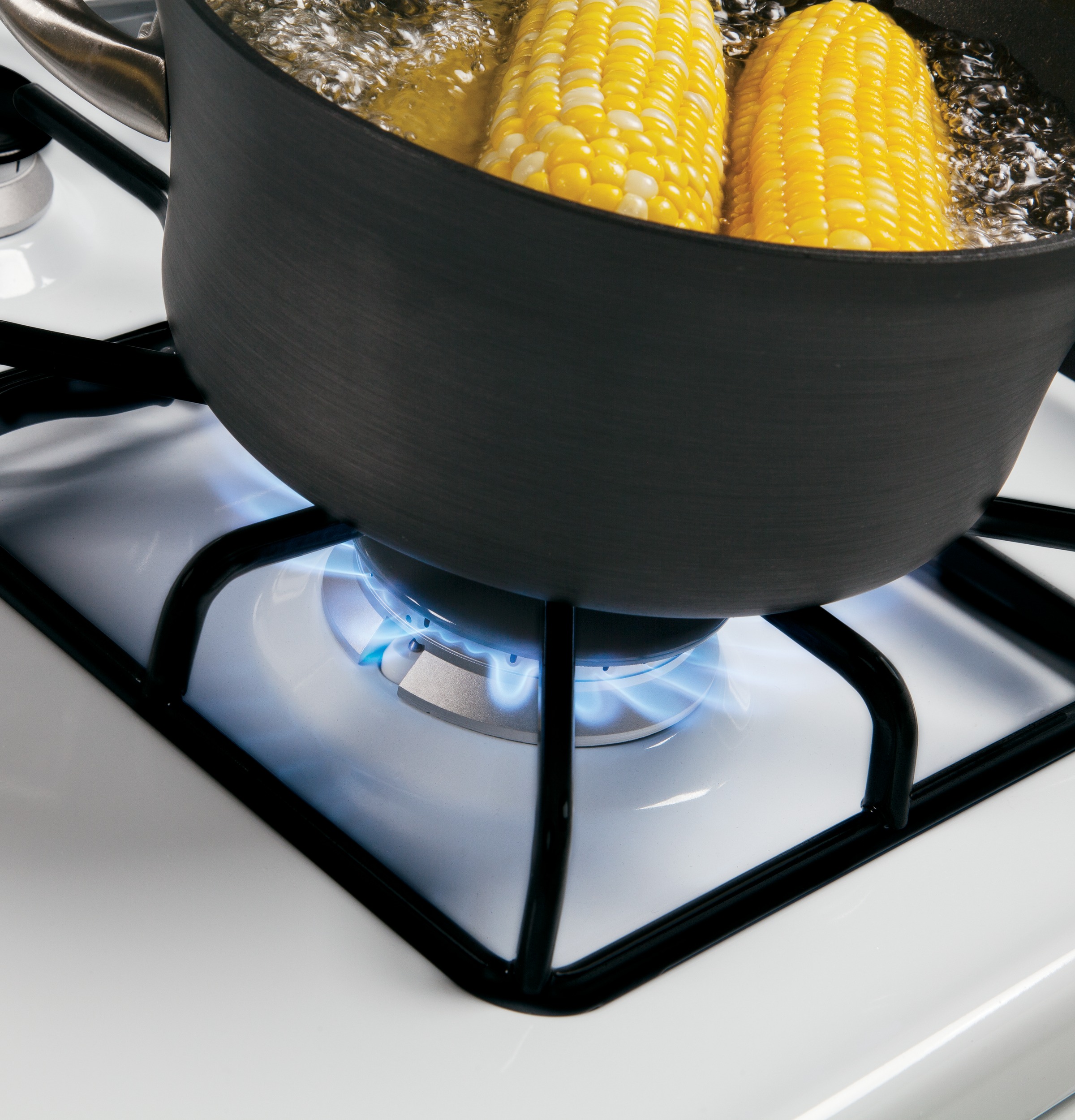 Model: RGBS400DMWW - S/D | Hotpoint Hotpoint® 30" Free-Standing Standard Clean Gas Range