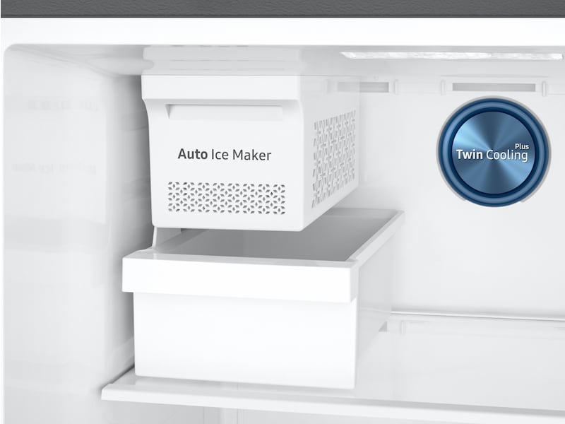 Model: RT18M6215SR | Samsung 18 cu. ft. Capacity Top Freezer Refrigerator with FlexZone™ and Automatic Ice Maker