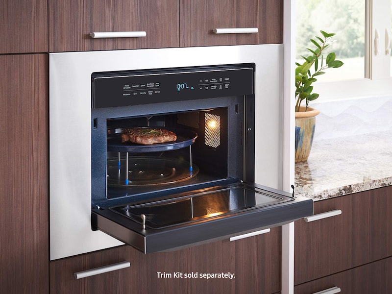 Model: MC12J8035CT | Samsung 1.2 cu. ft. PowerGrill Duo™ Countertop Microwave with Power Convection and Built-In Application in Black