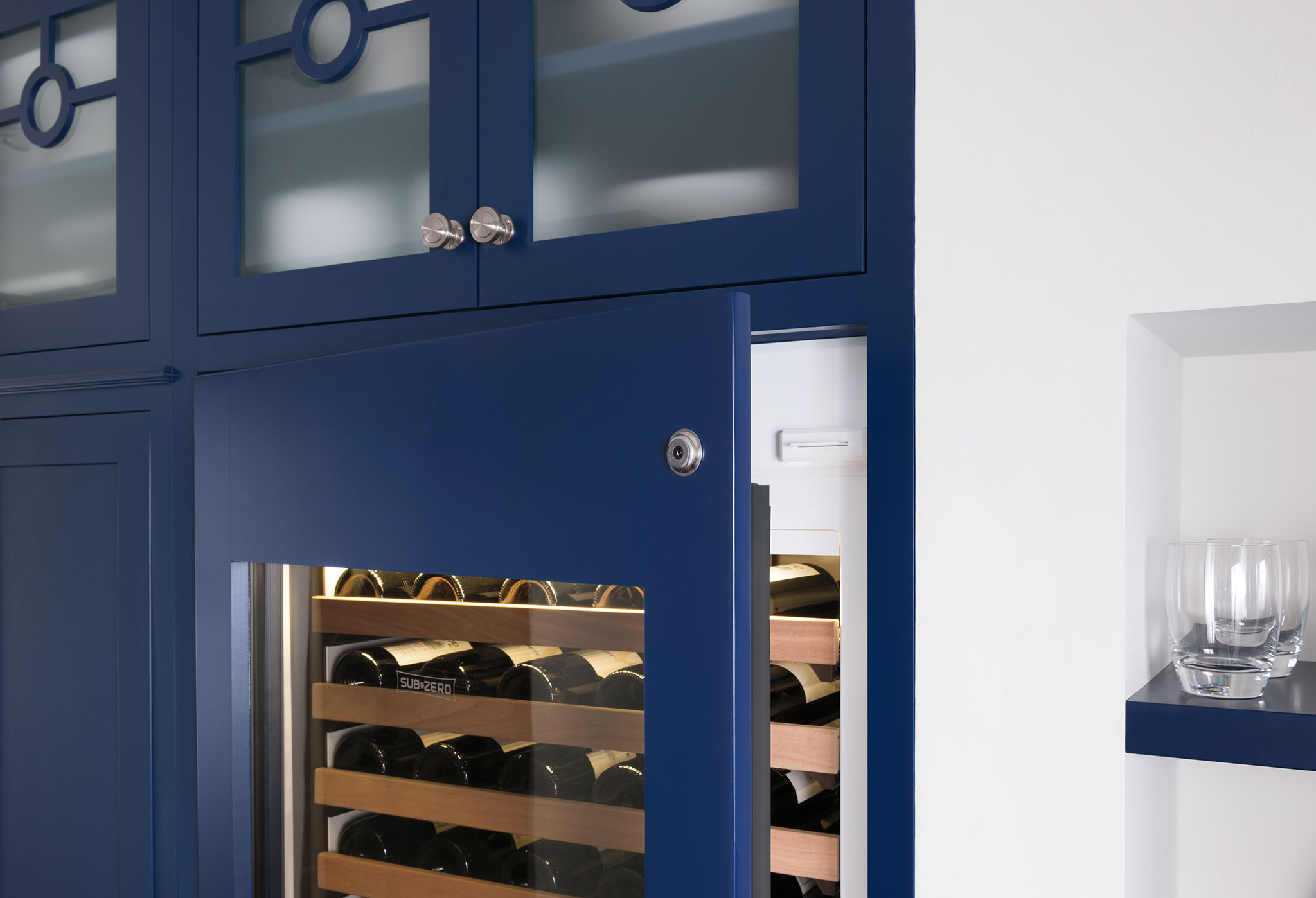 Sub Zero Iw 30r Rh 30 Designer Wine Storage With Refrigerator