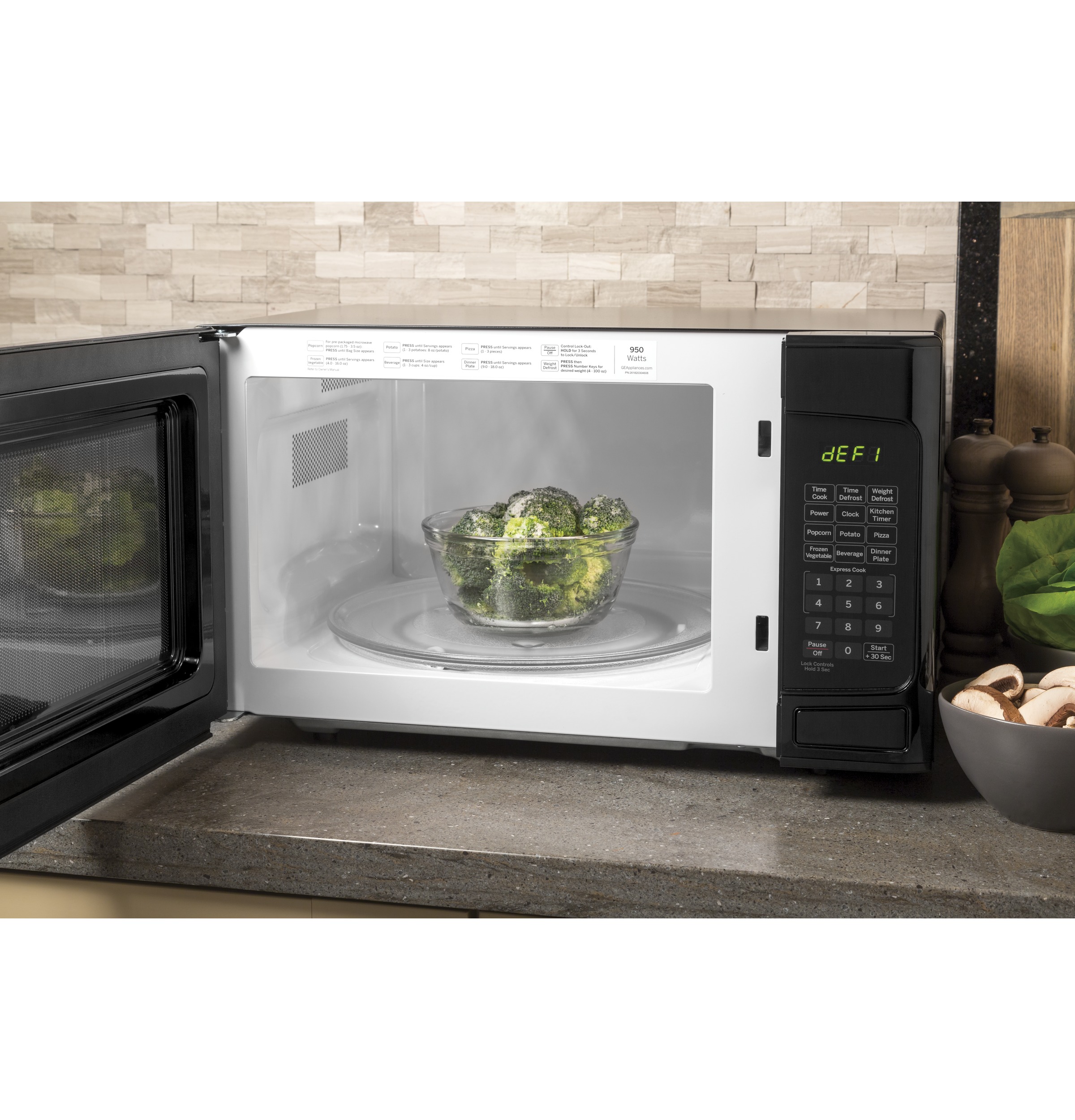 Model: JESP313DPBB | GE GE® 1.1 Cu. Ft. Capacity Countertop Microwave Oven