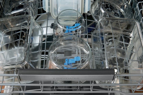 frigidaire professional dishwasher fpid2498sf