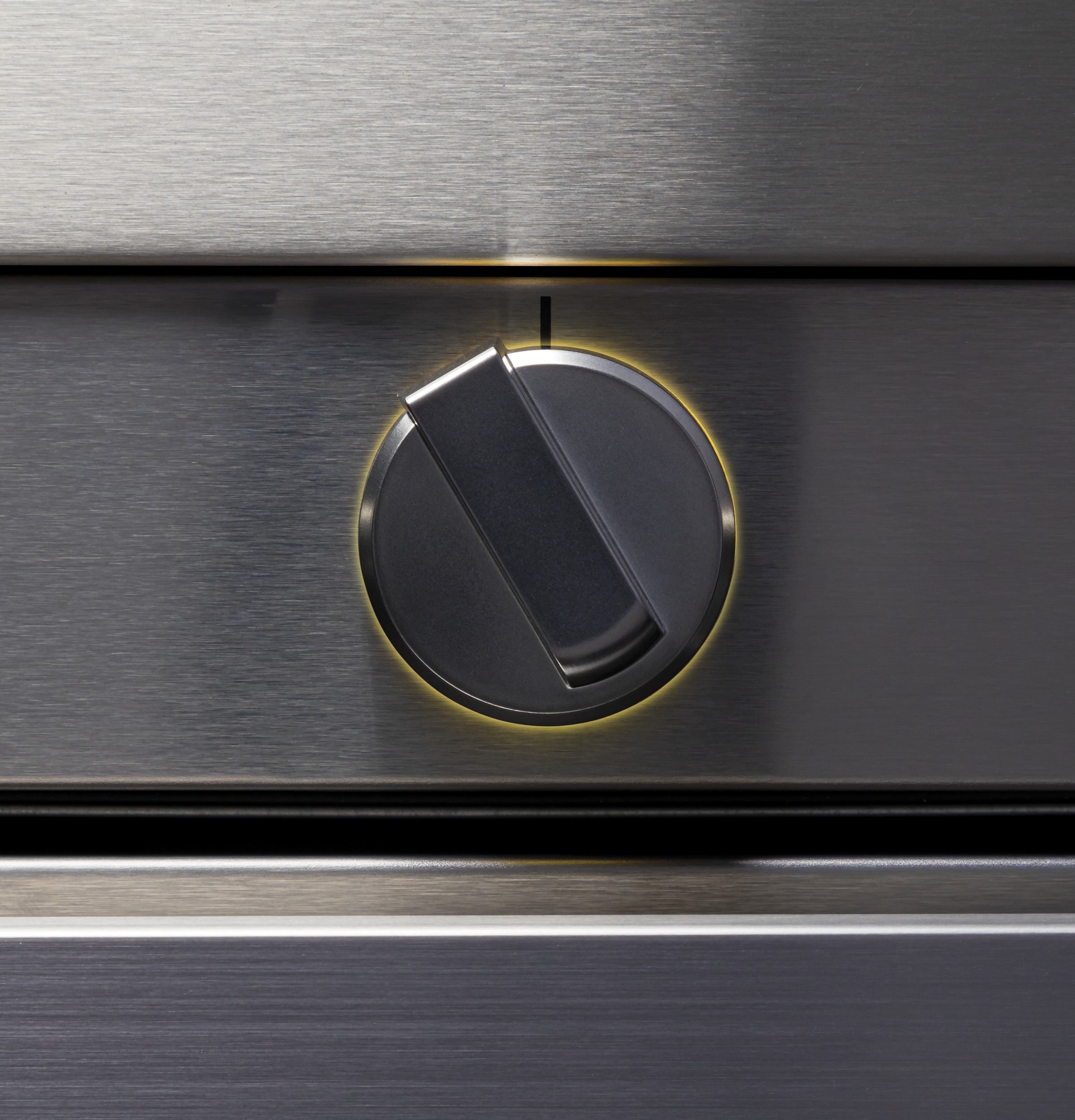 Haier QGSS740RNSS 30" Smart SlideIn Gas Range with Convection