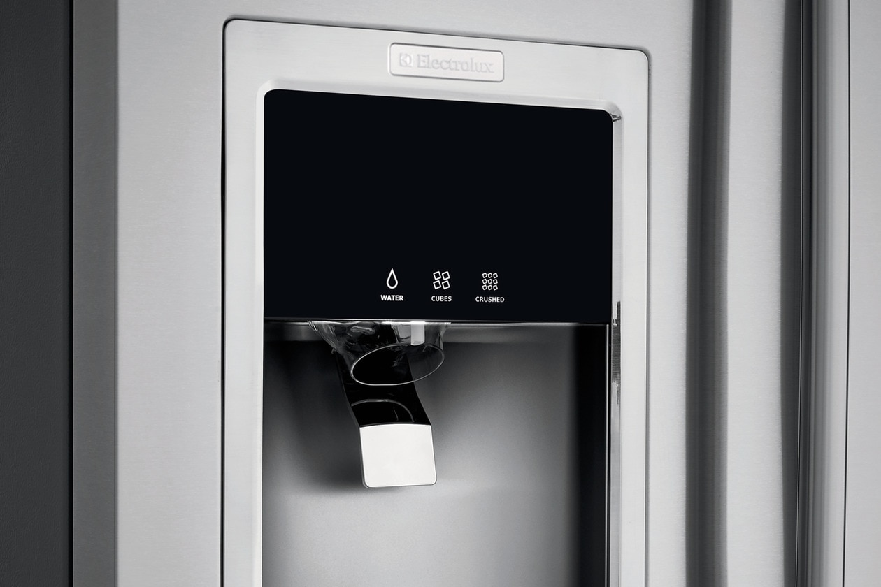 Model: EW23BC87SS | Electrolux Counter-Depth French Door Refrigerator with Wave-Touch® Controls