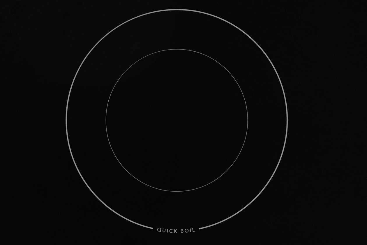 Model: FFEC3025UB | Frigidaire 30" Electric Cooktop