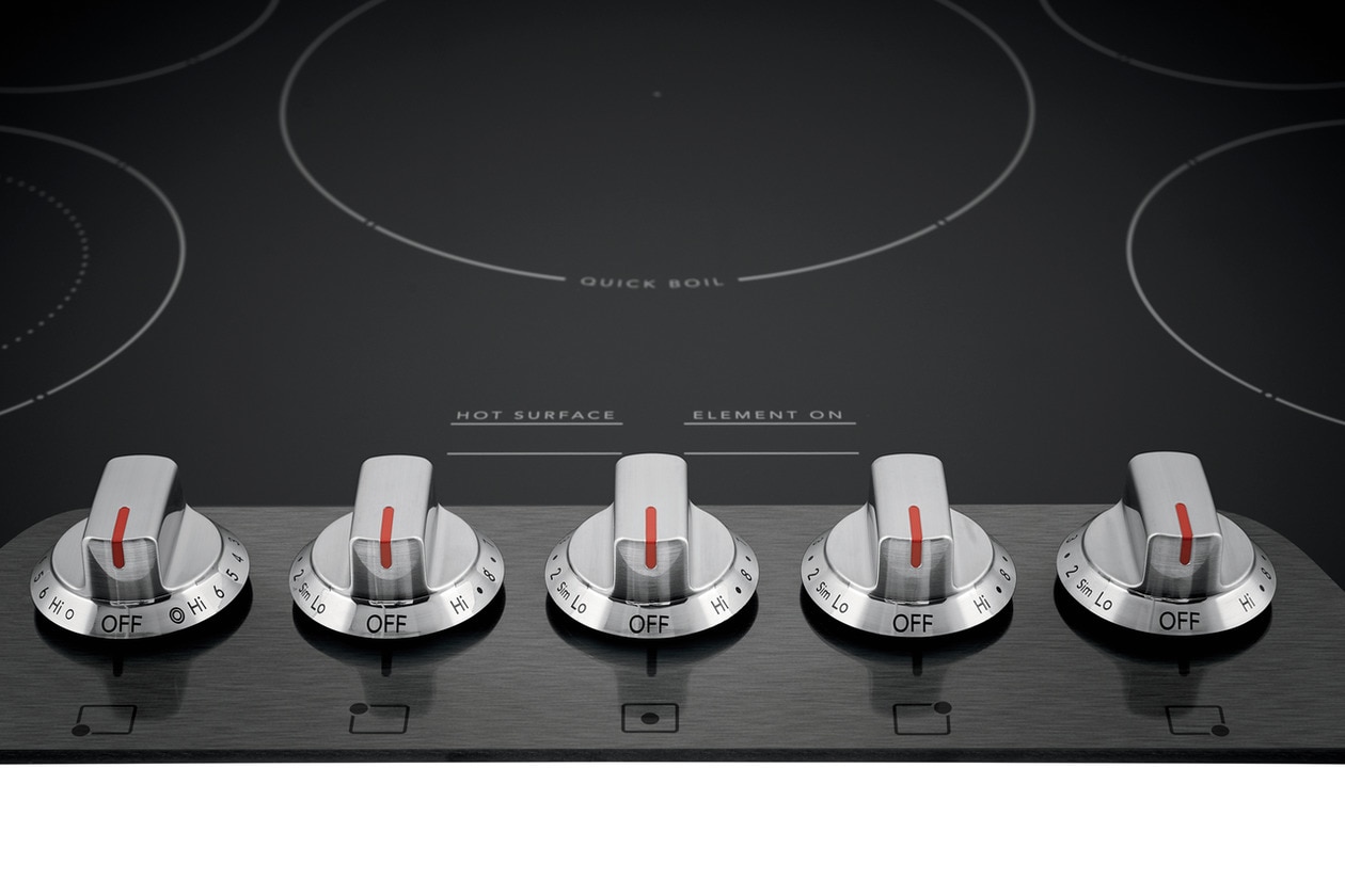 Model: FGEC3068UB | Frigidaire Gallery 30" Electric Cooktop