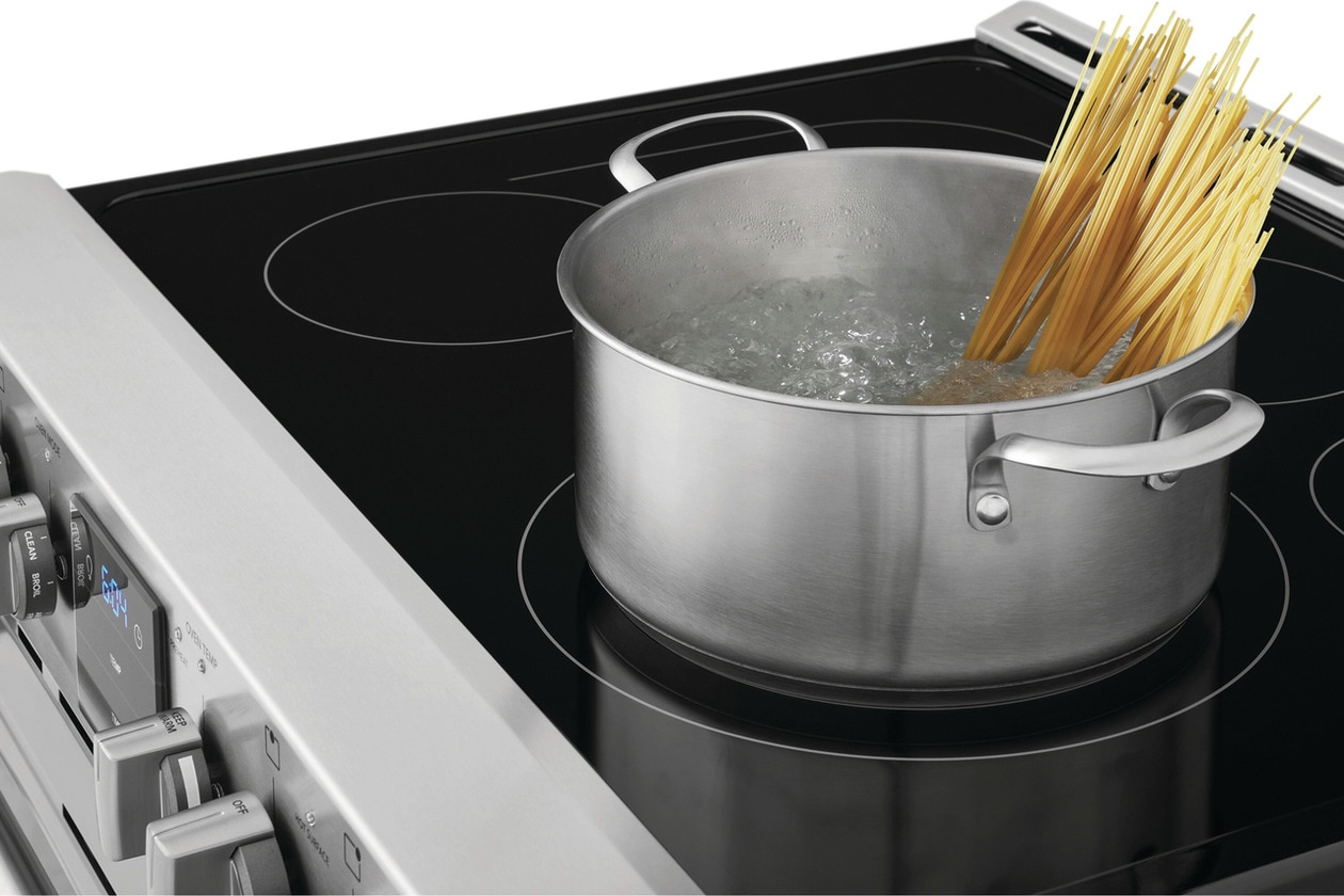 Frigidaire Professional PCFE3078AF 30" Front Control Electric Range