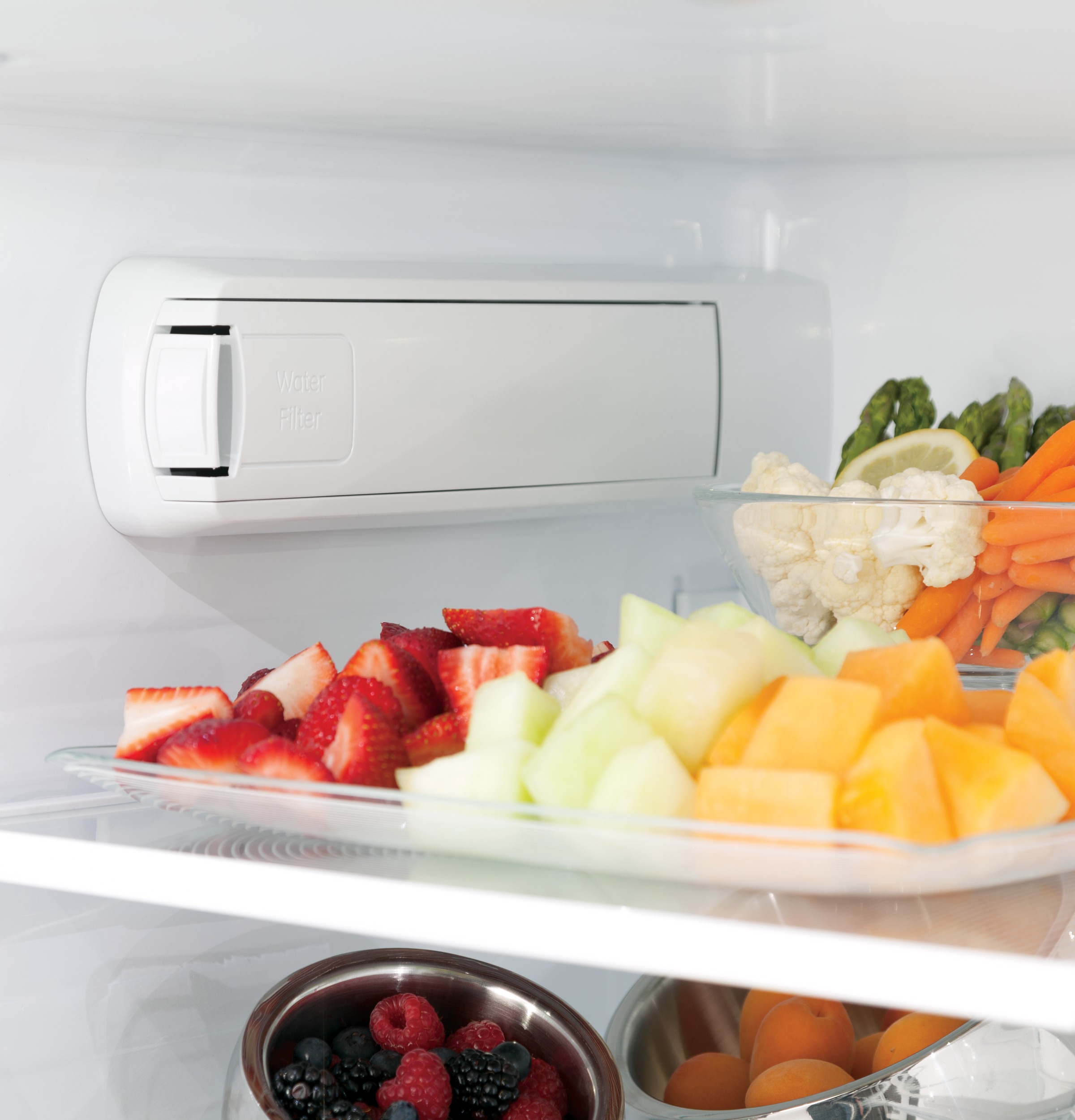 Model: PYE22KELDS | GE Profile GE Profile™ Series ENERGY STAR® 22.1 Cu. Ft. Counter-Depth French-Door Refrigerator with Hands-Free AutoFill