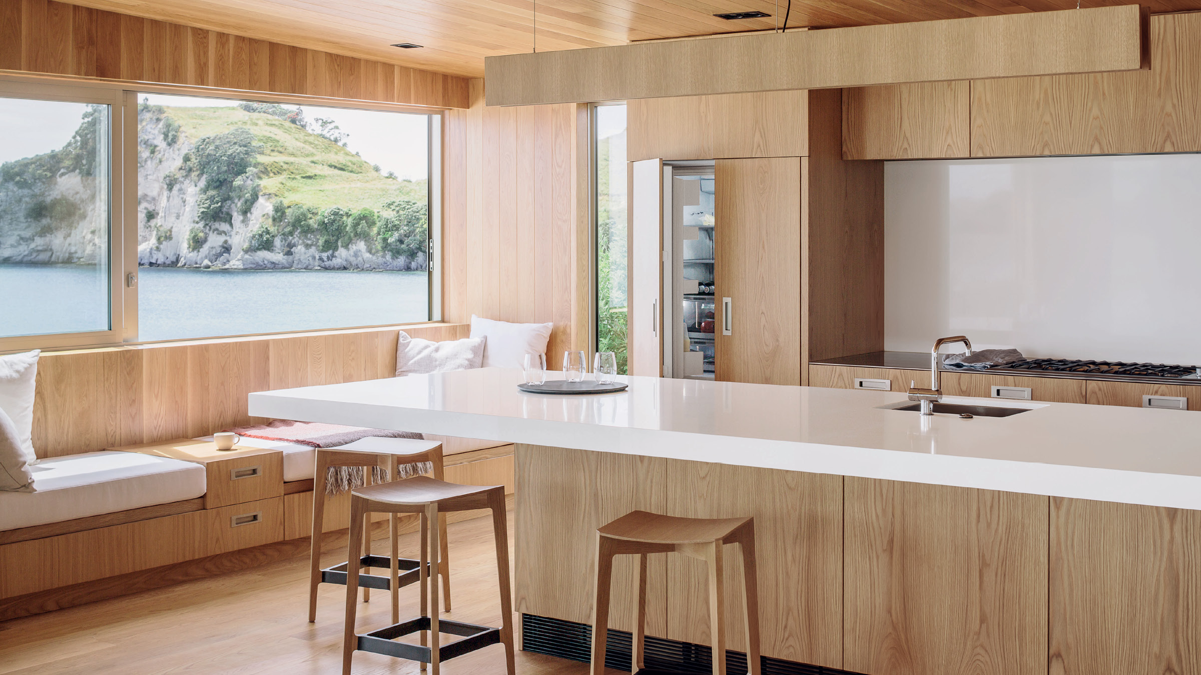 Model: RS36A72J1_N | Fisher and Paykel Integrated French Door Refrigerator Freezer, 36", 16.8 cu ft, Panel Ready, Ice