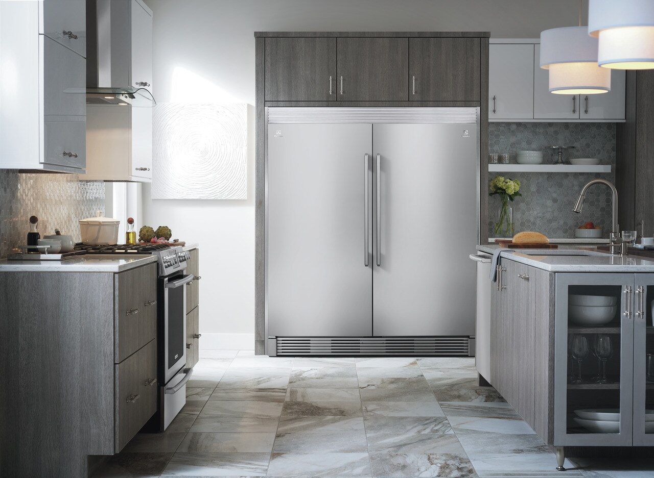 Model: EI30GF45QS | Electrolux 30" Gas Front Control Freestanding Range
