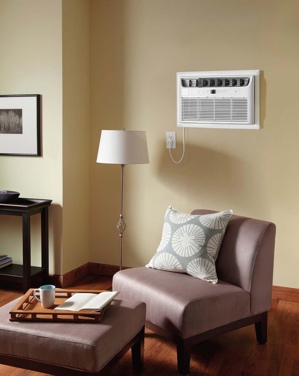 Model: FFTH082WA1 | Frigidaire 8,000 BTU Built-In Room Air Conditioner with Supplemental Heat- 115V/60Hz
