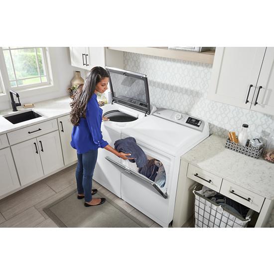Model: MGD7230HW - SD | Maytag Smart Top Load Gas Dryer with Extra Power Button - 7.4 cu. ft. (SCRATCH AND DENT)